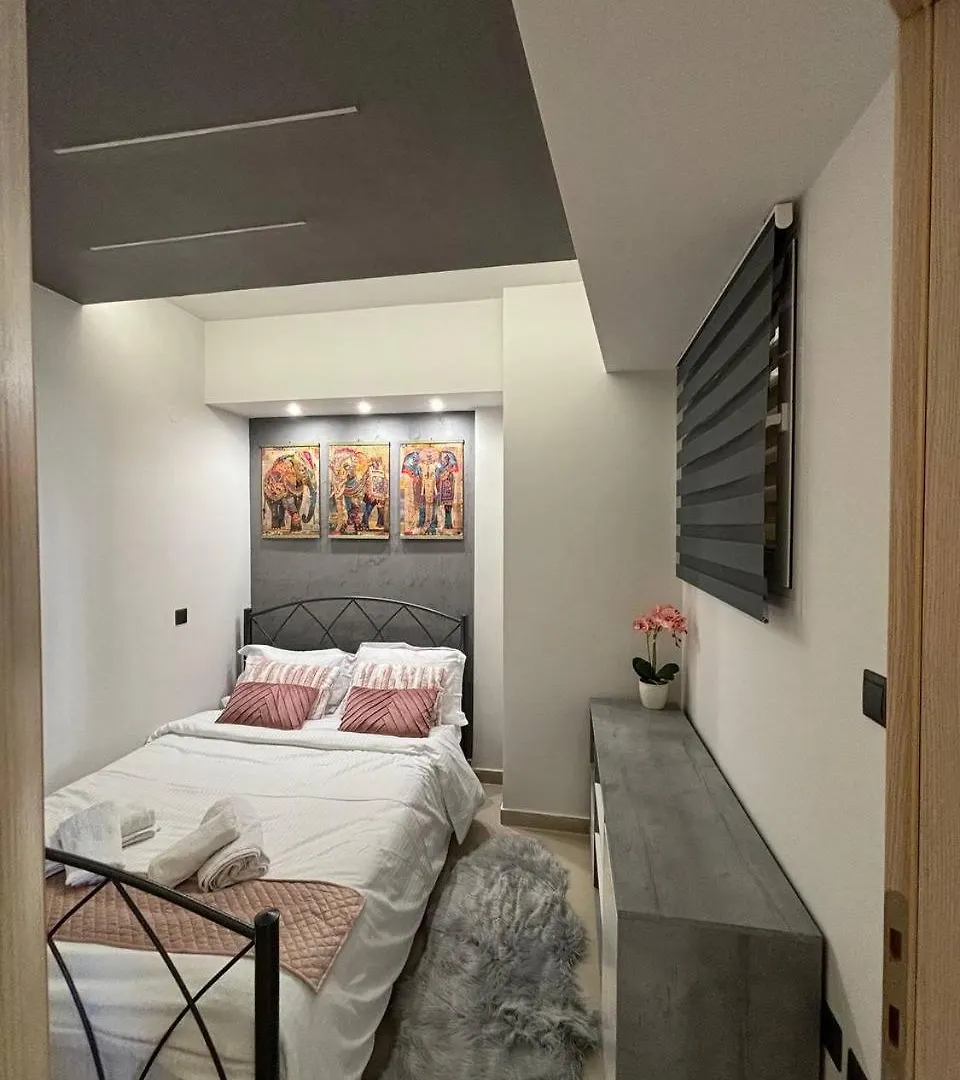 Apartment Purpe Orchid - Modern Studio Thessaloniki Greece